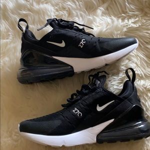 Women’s air max 270